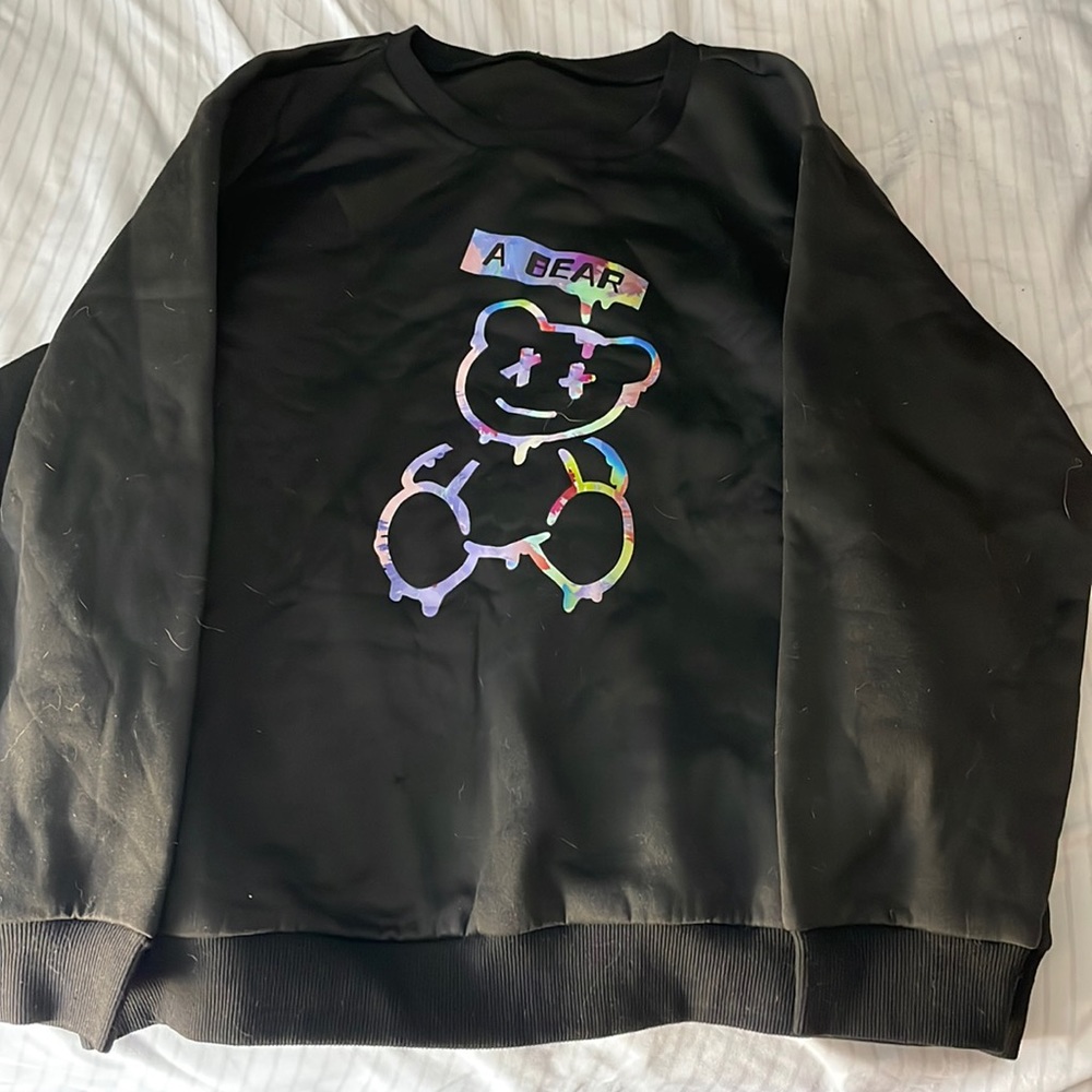 BLACK BEAR SHEIN SWEATER